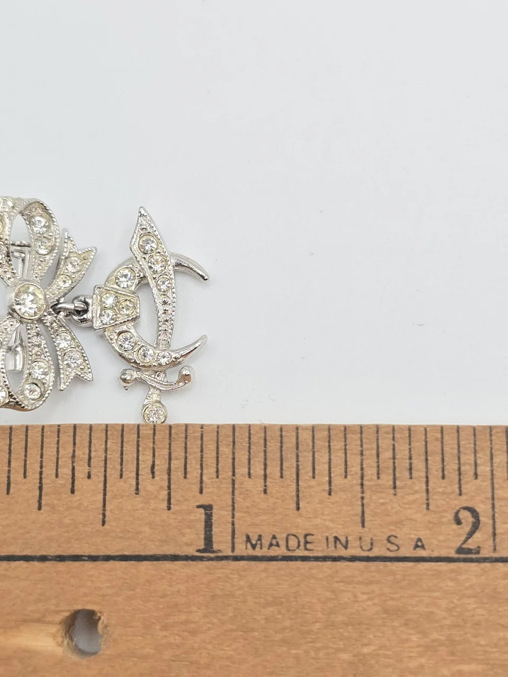 Vintage ORA Rhinestone Bow Shriners Scimitar Dangle Brooch Silver Tone Pin 1